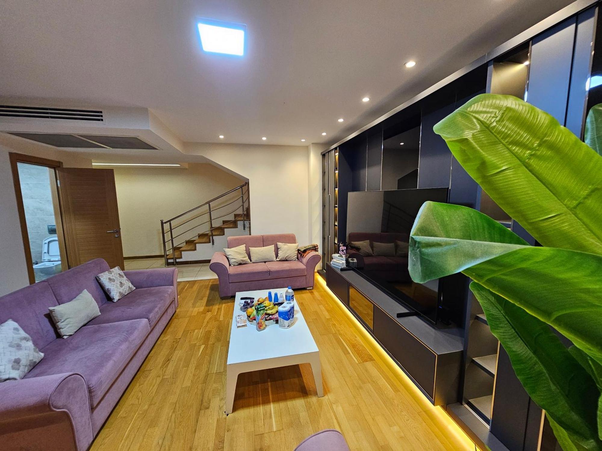 Taksim Perfect Residence, 3 Bedrooms, 140 M2, Pool Gym Sauna Access Appartement