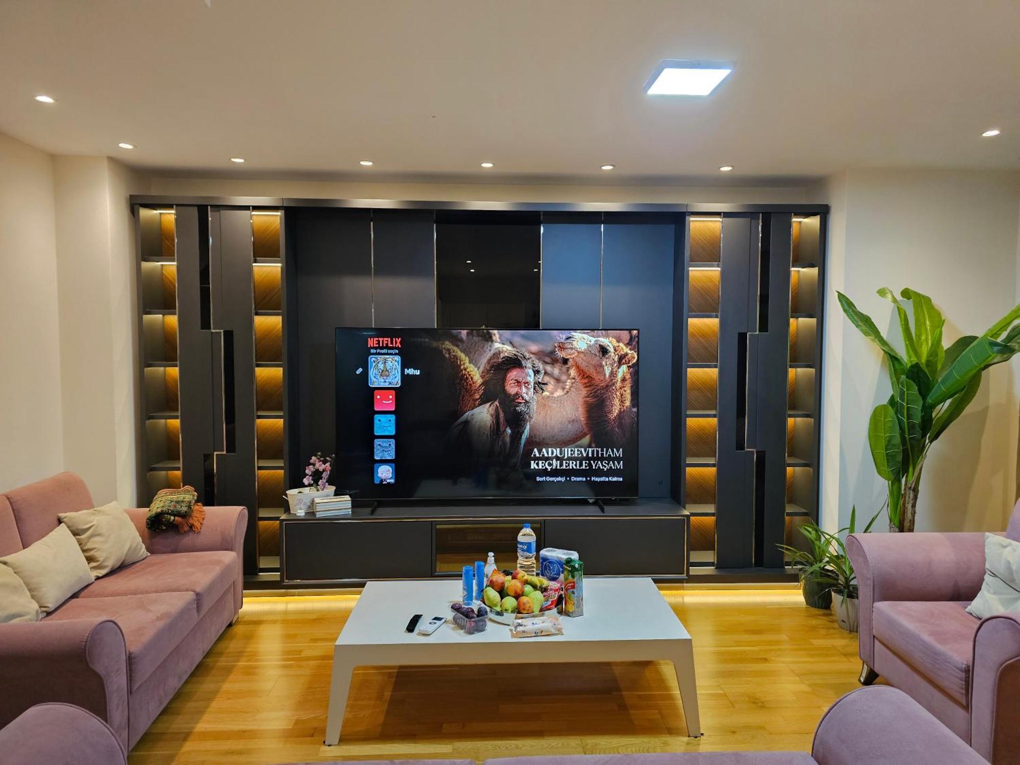 Taksim Perfect Residence, 3 Bedrooms, 140 M2, Pool Gym Sauna Access Appartement
